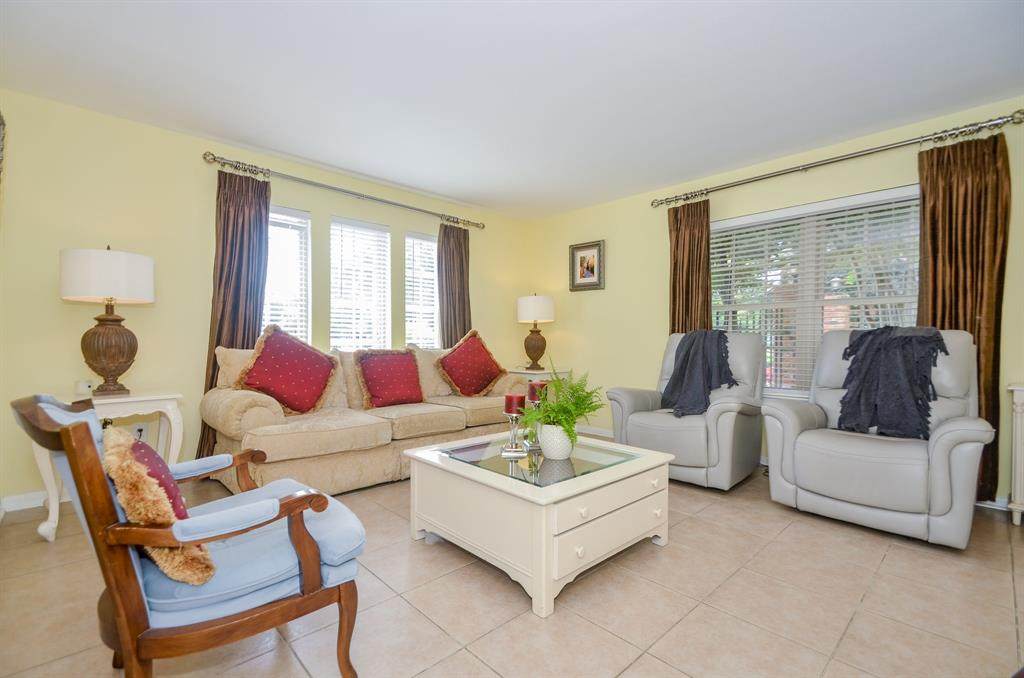 515 Tallowood Road - Photo 1