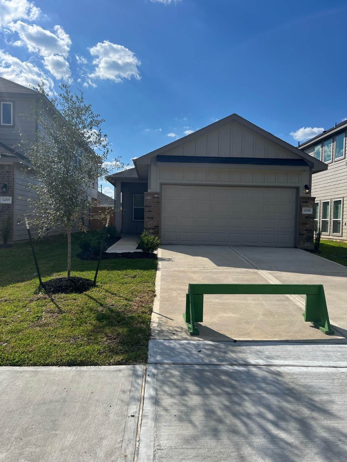 526 Emerald Thicket Lane - Photo 1