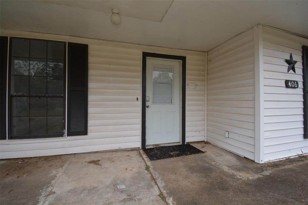 406 Bowie Street - Photo 1