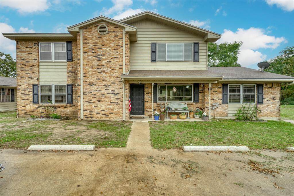 122 Fairway - Photo 1