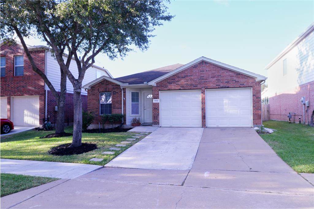 20130 Larkspur Landing - Photo 1