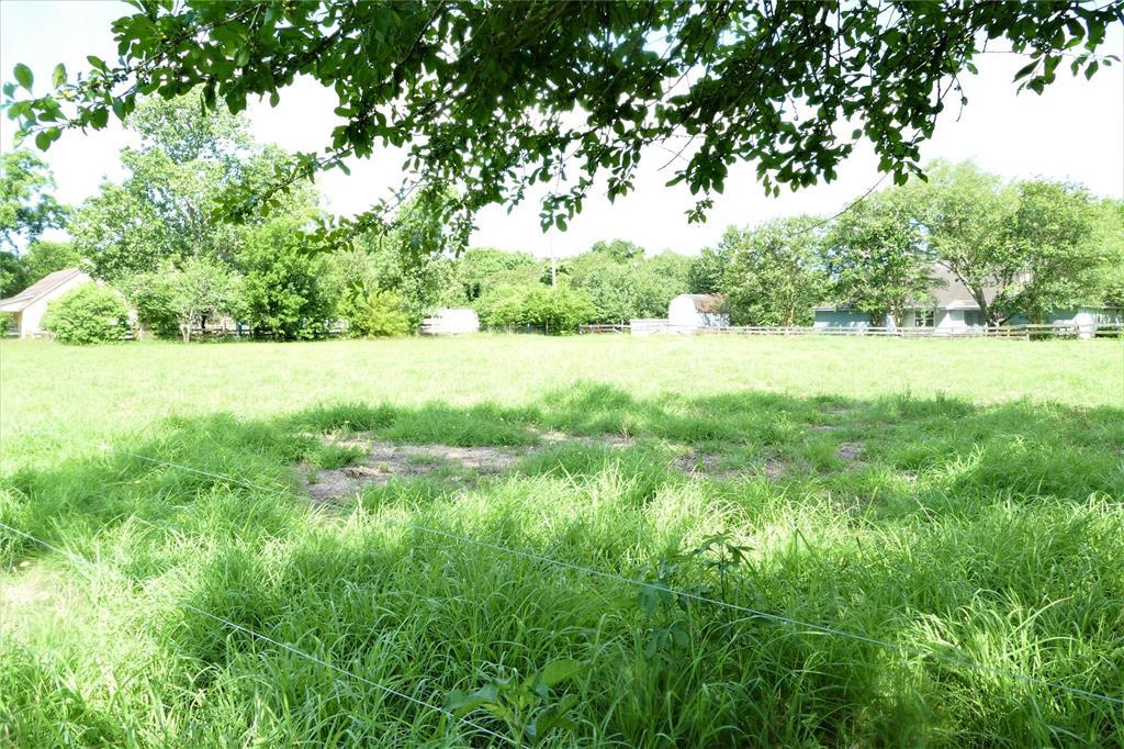 37804 Broncho Road - Photo 1