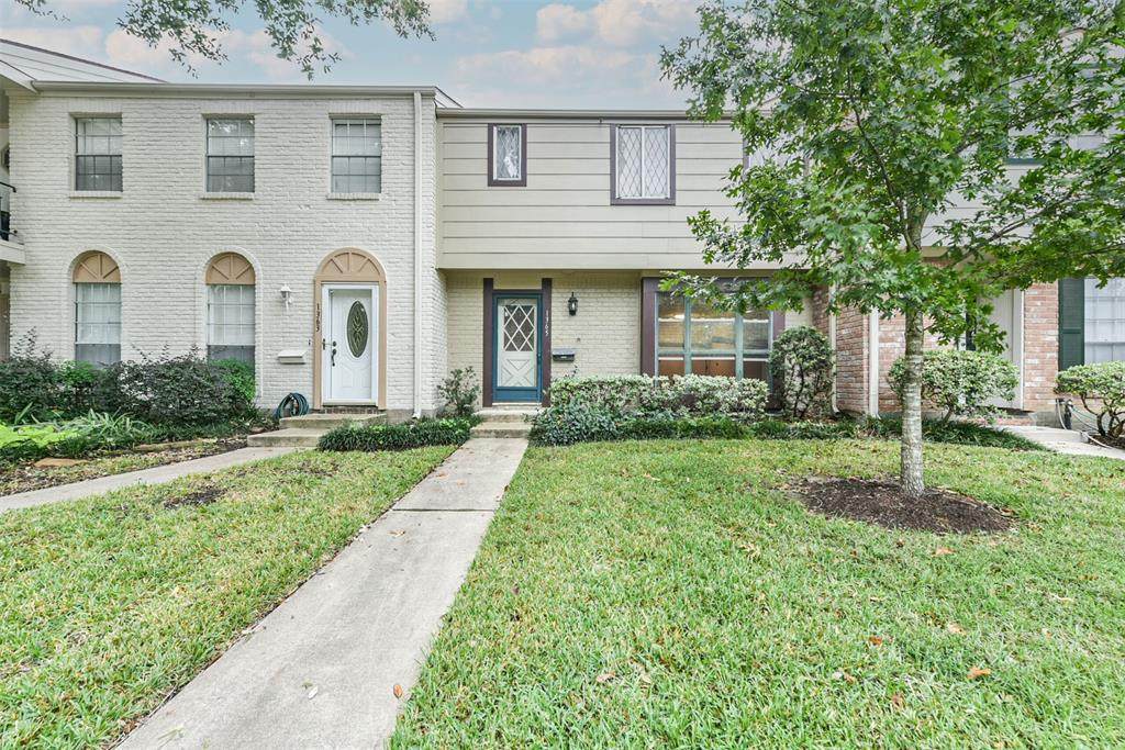1365 Country Place Drive - Photo 1