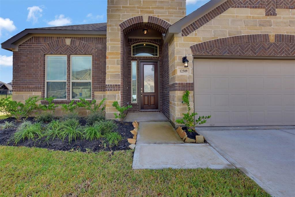 12509 Cumberland Drive - Photo 1
