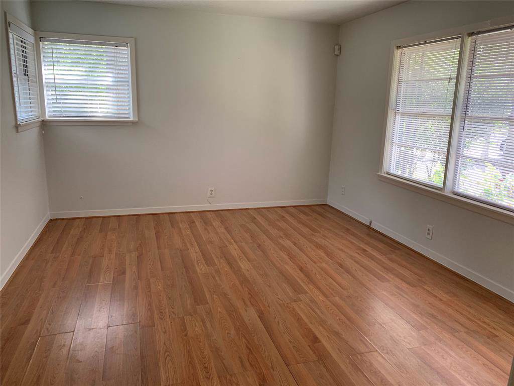 1639 Woodvine Drive - Photo 1