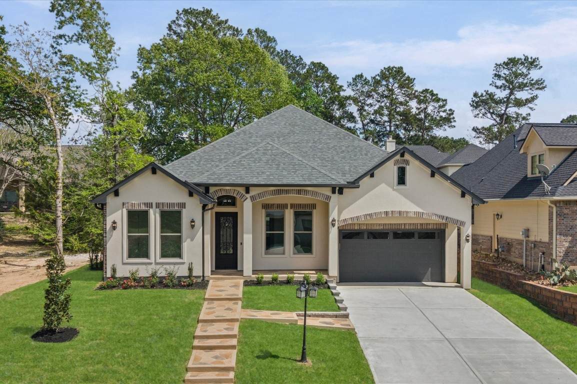 205 Blue Hill Drive - Photo 1