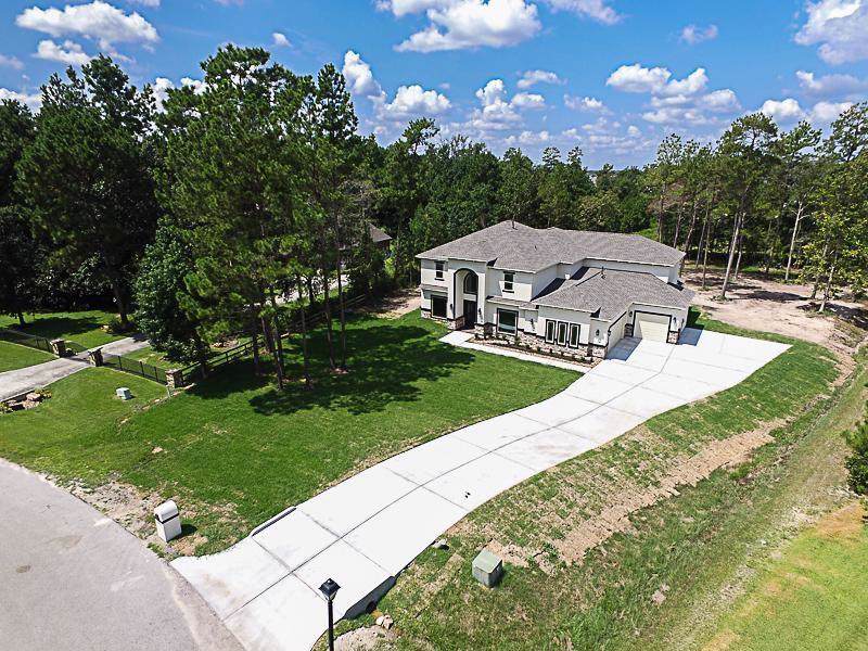 3815 Rondelet Drive - Photo 1