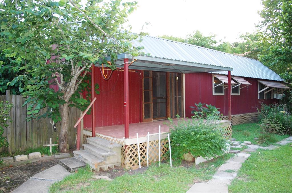 11 Larkin Lane - Photo 1