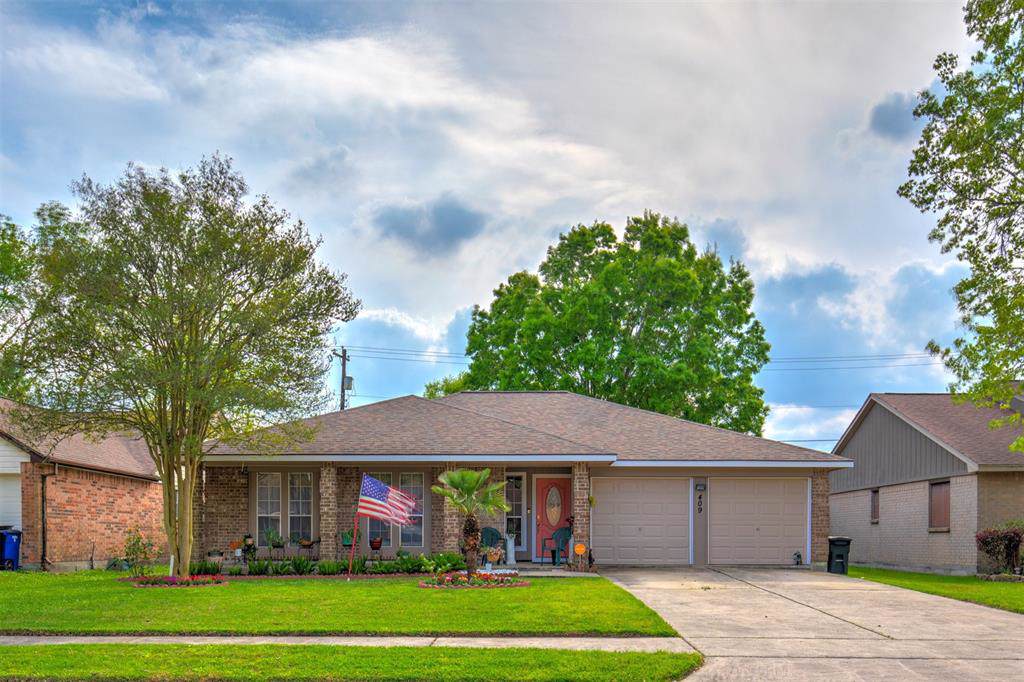409 Forest Hills Drive - Photo 1
