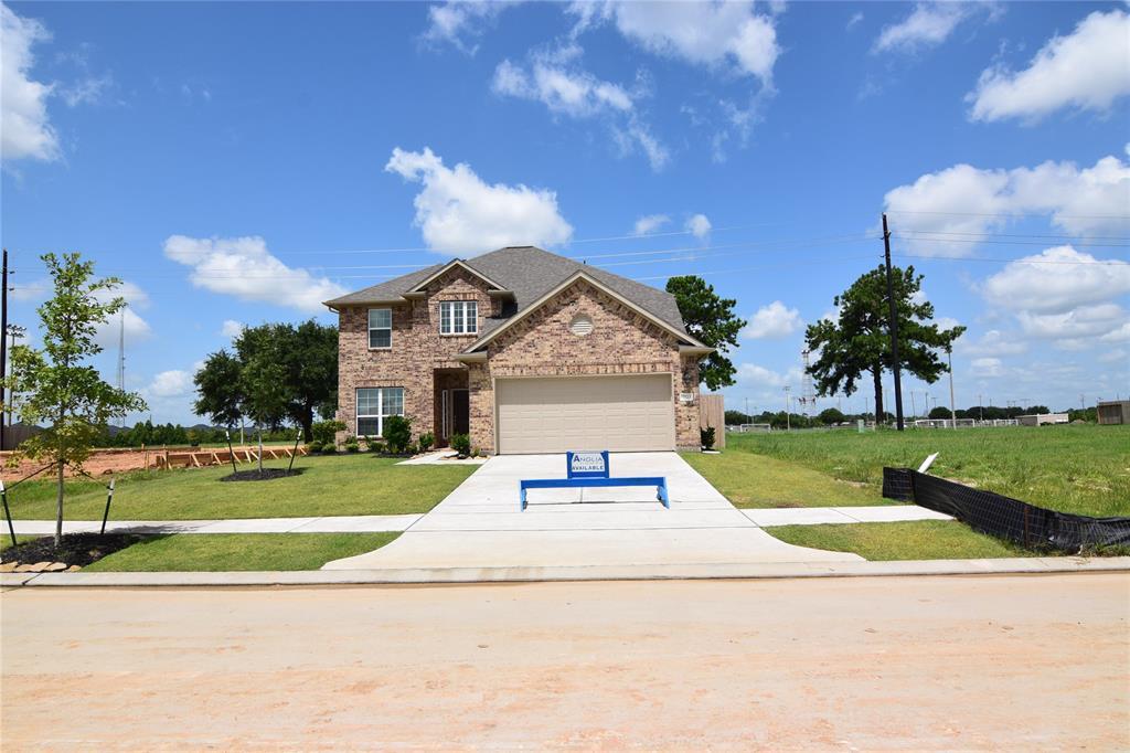 2523 Pines Pointe Drive - Photo 1