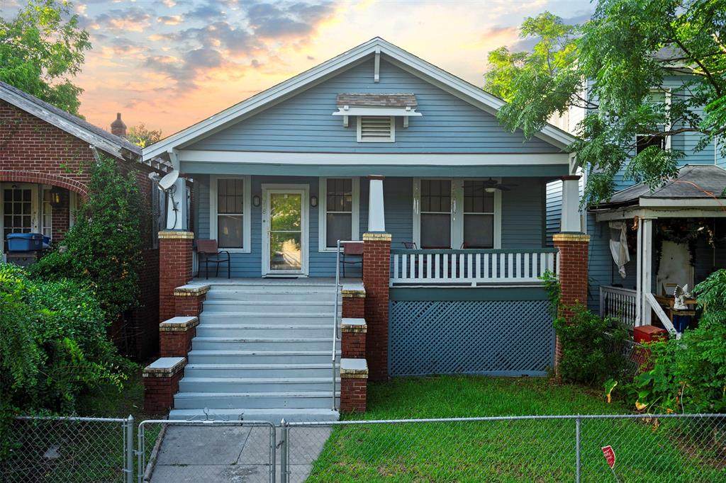 2918 Avenue O 1/2 - Photo 1