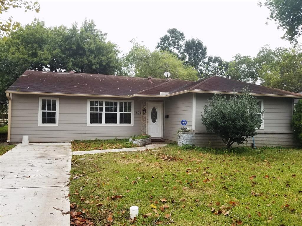 807 Valerie Avenue - Photo 1
