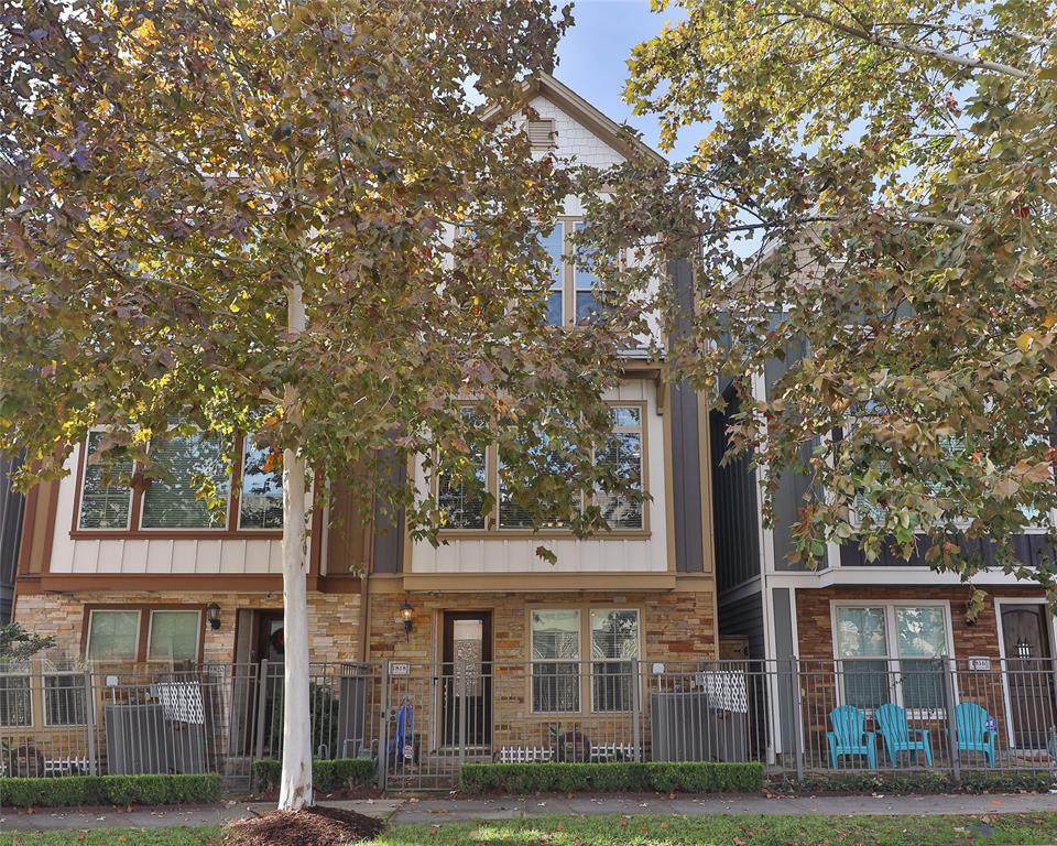 1818 Dennis Street - Photo 1