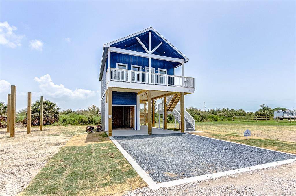 1090 Shady Lane - Photo 1