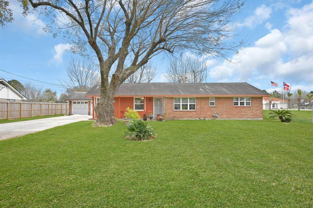 3305 Luella Avenue - Photo 1