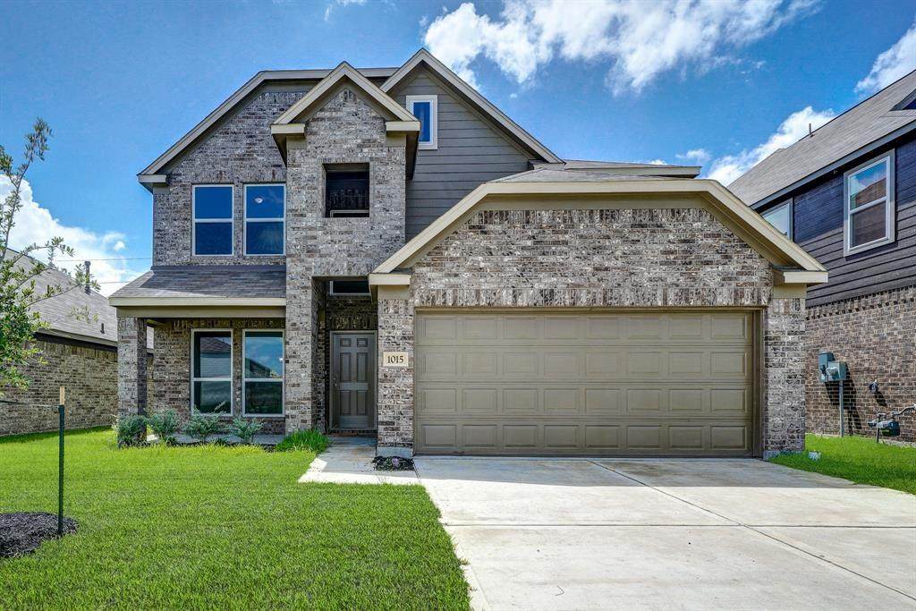 1015 Willowick Bay Drive - Photo 1