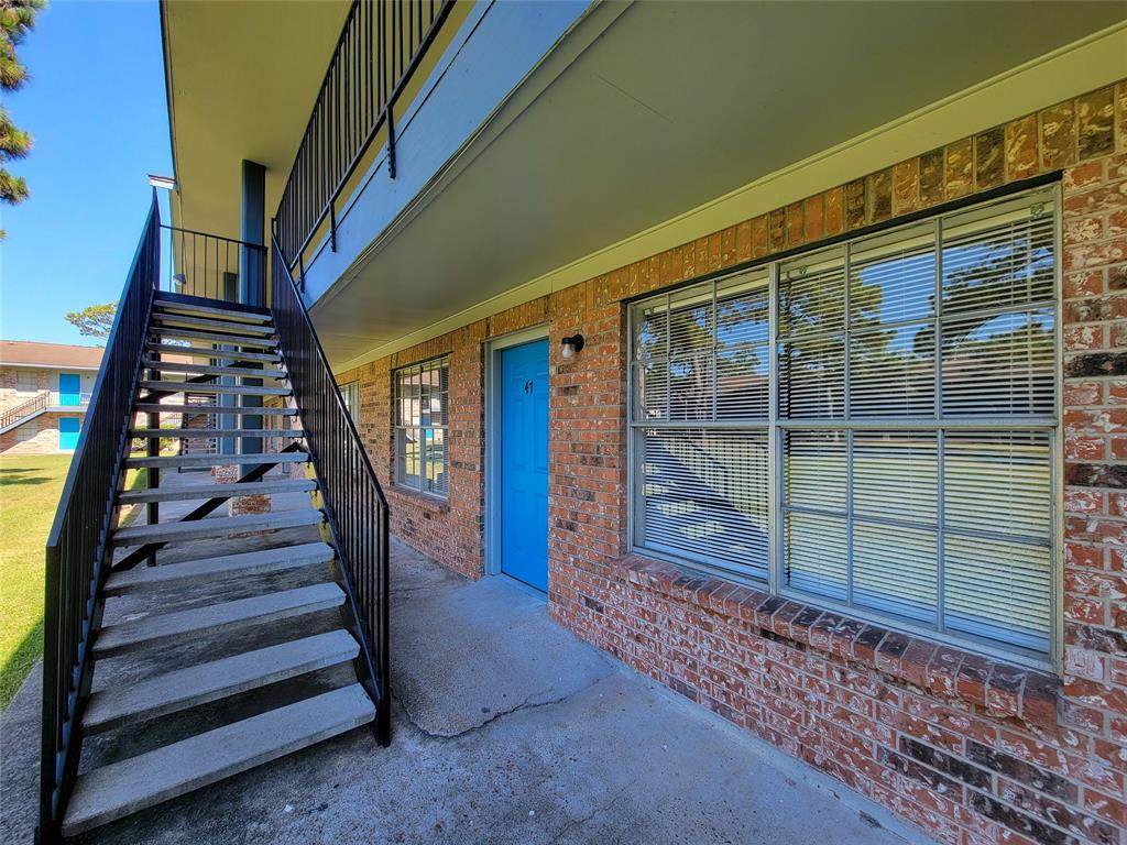 3206 Lobit Drive - Photo 1