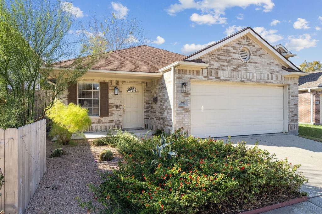 1863 Creek Drive - Photo 1