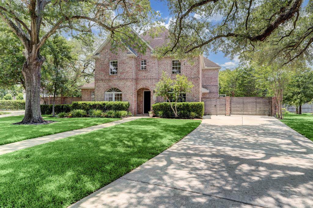110 Bellaire Court - Photo 1