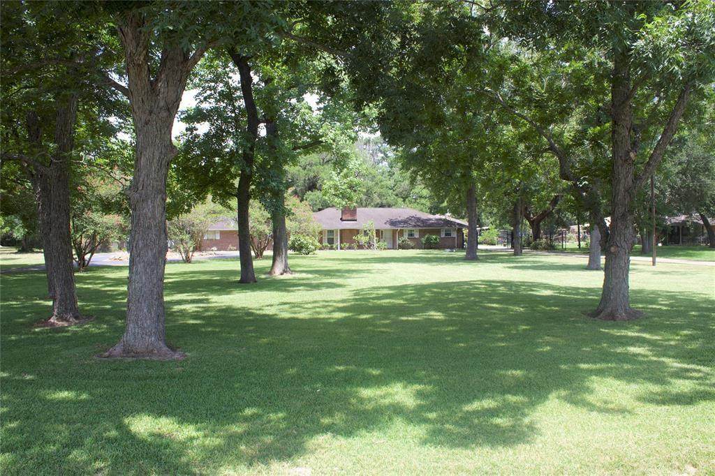 10702 Crosby Lynchburg Road - Photo 1