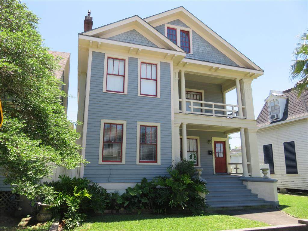 1615 Winnie Street - Photo 1