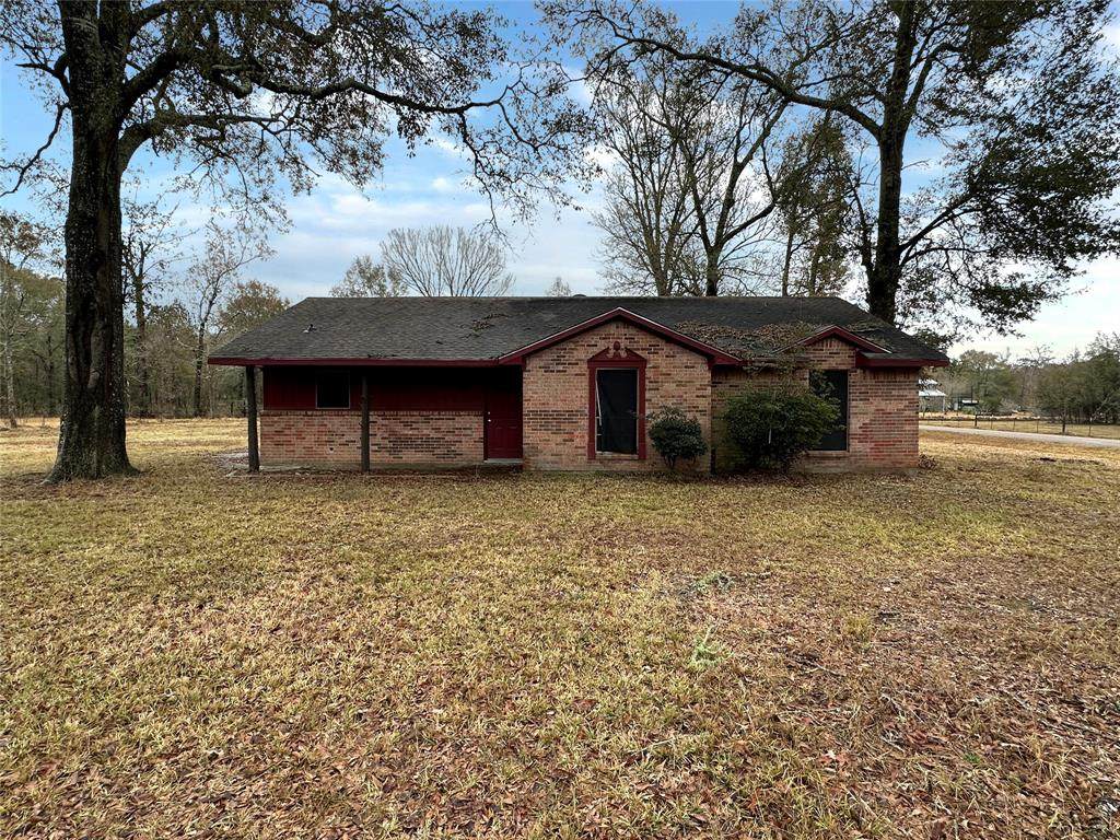 153 County Road 3013 - Photo 1