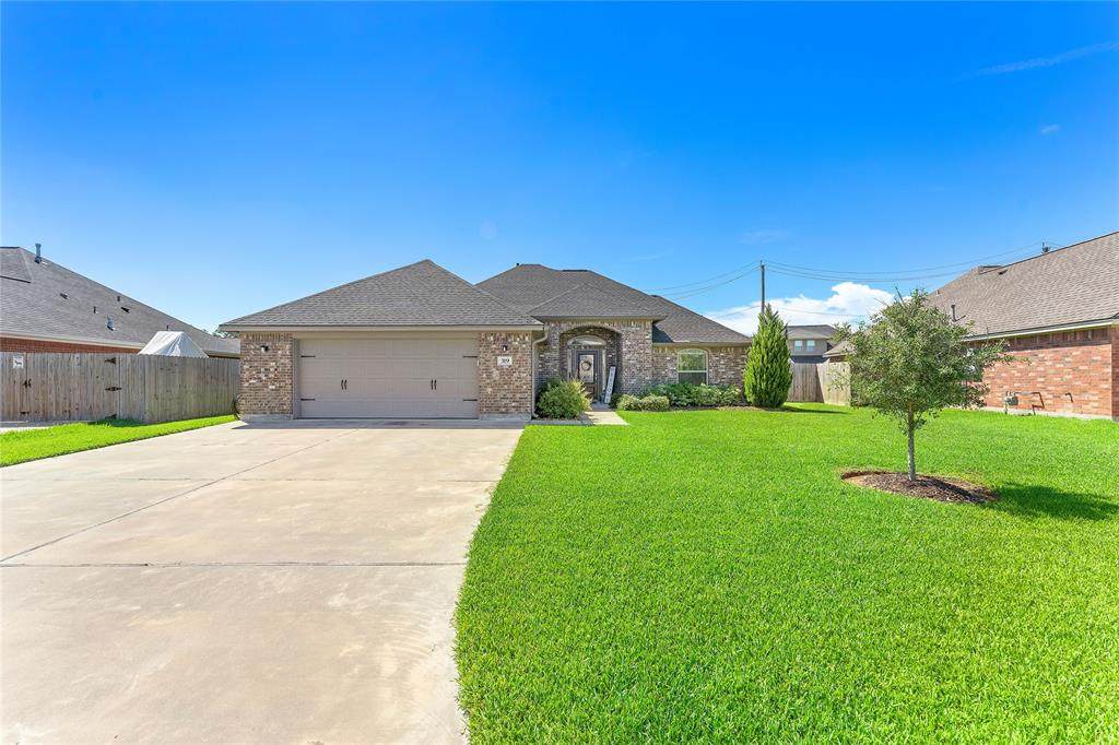 319 Poppy Street - Photo 1