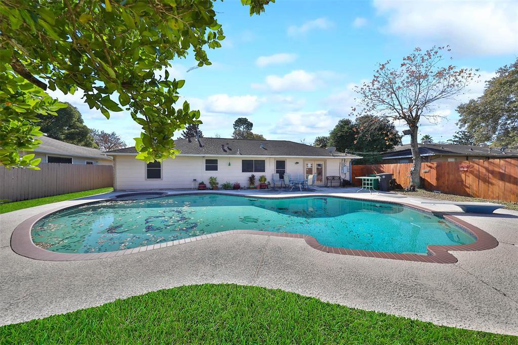 810 Saddle Rock Drive - Photo 1