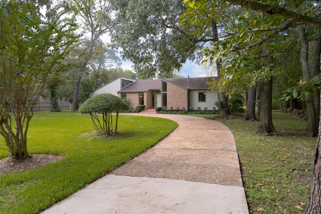 2402 Pine Drive - Photo 1