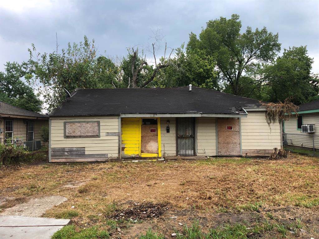 6719 New York Street - Photo 1