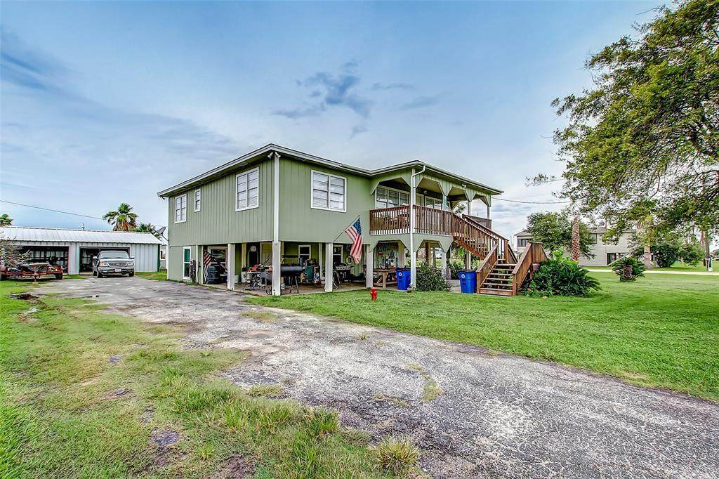 1221 Pickney Avenue - Photo 1