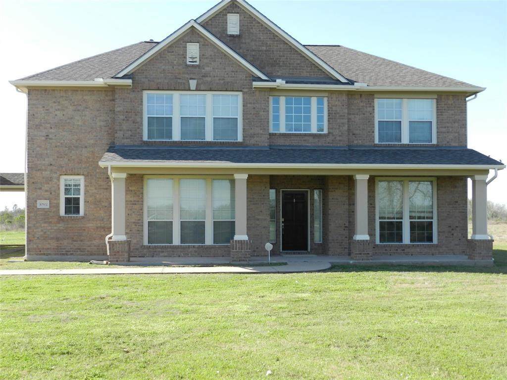 10502 County Road 67 - Photo 1