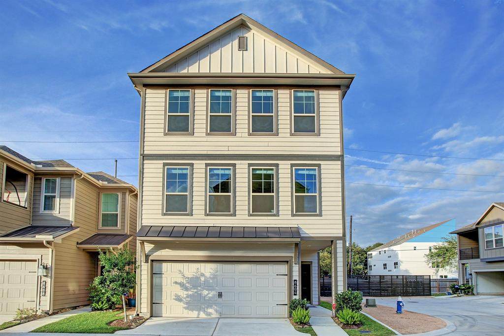 8604 Hollyoaks Creek Lane - Photo 1