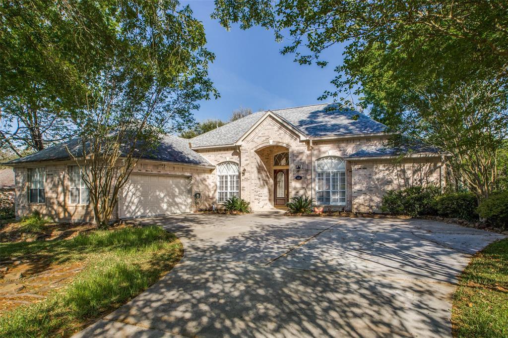 122 April Wind Drive - Photo 1