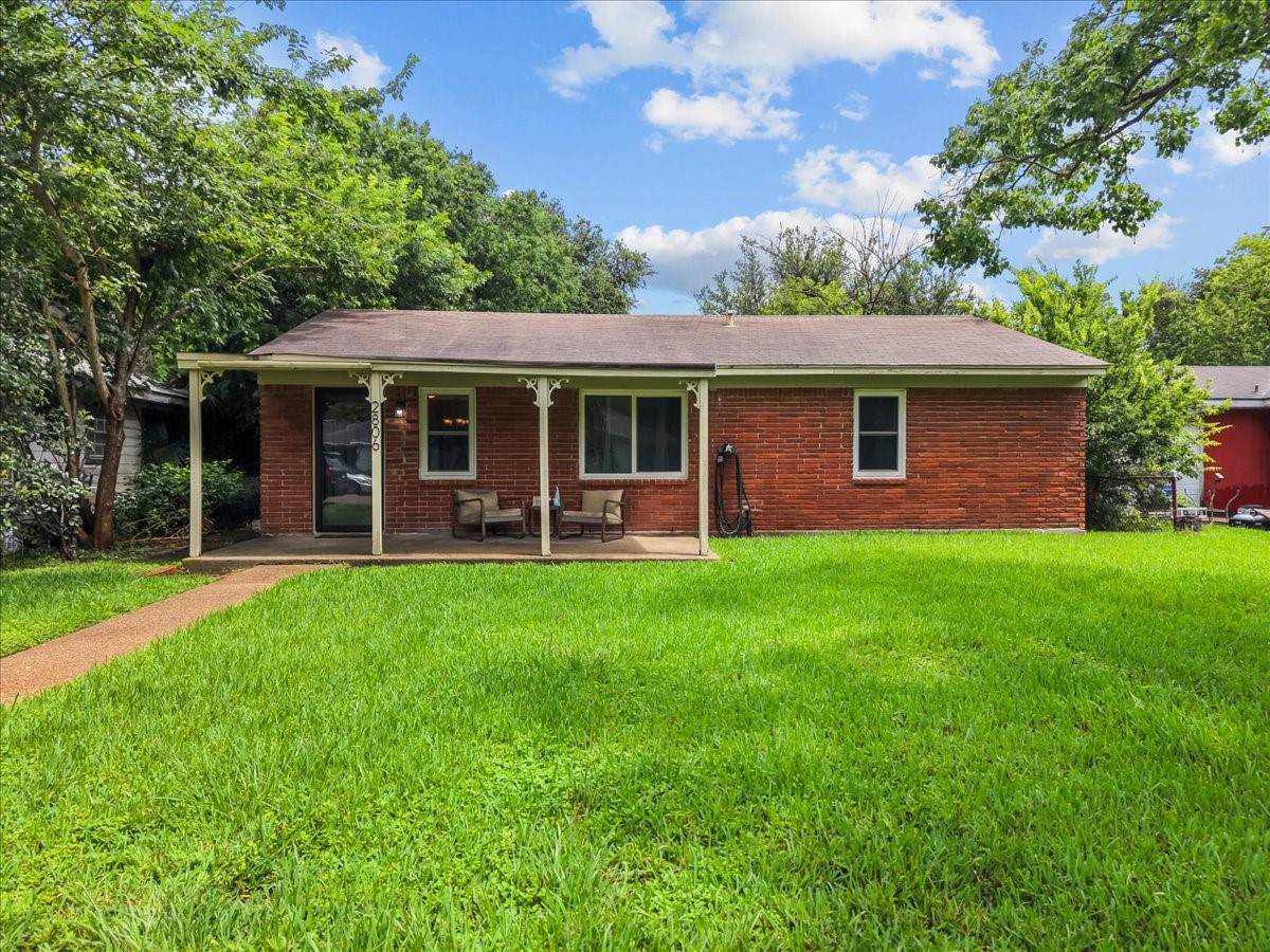 2806 4th Avenue N - Photo 1