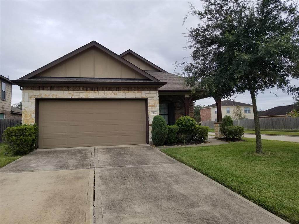 3215 Southern Green Drive - Photo 1
