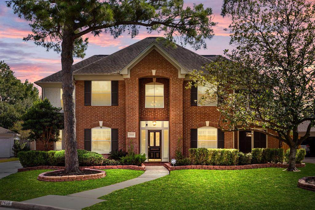 7406 Palisades Heights Court - Photo 1