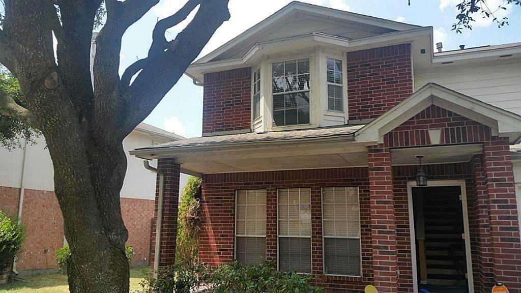 5606 Imperial Grove Drive - Photo 1