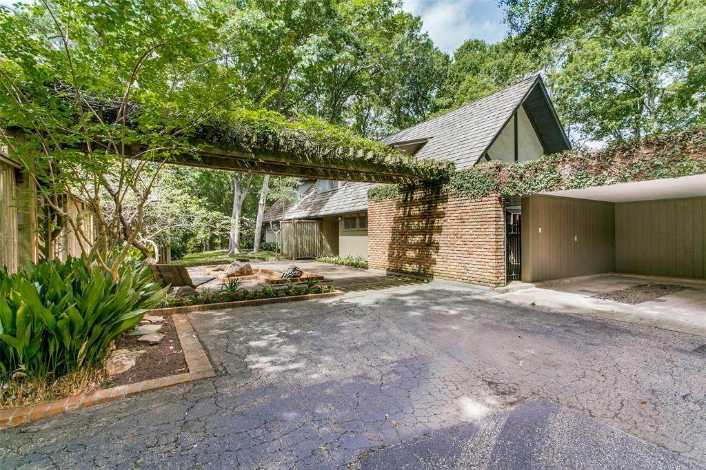 12609 Overcup Drive - Photo 1