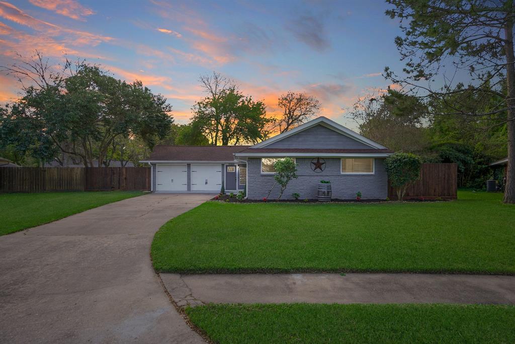 11233 Elbeck Drive - Photo 1