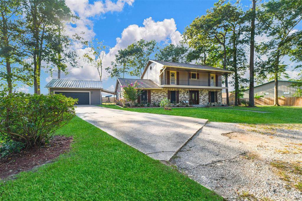 22292 Autumn Woods Drive - Photo 1