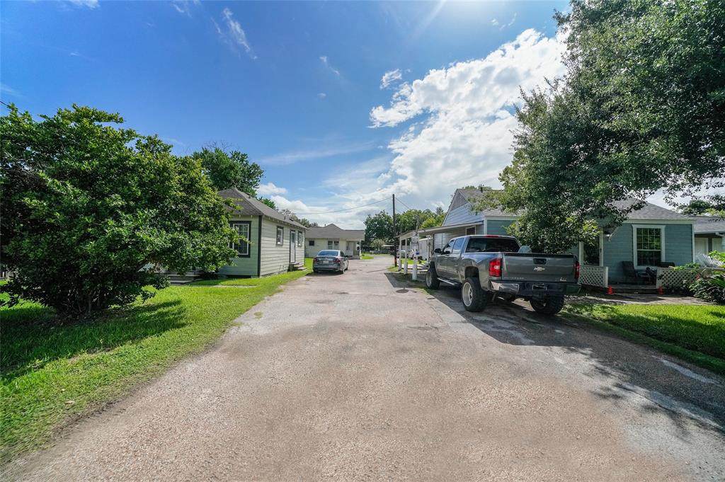 16418 Waverly Drive - Photo 1