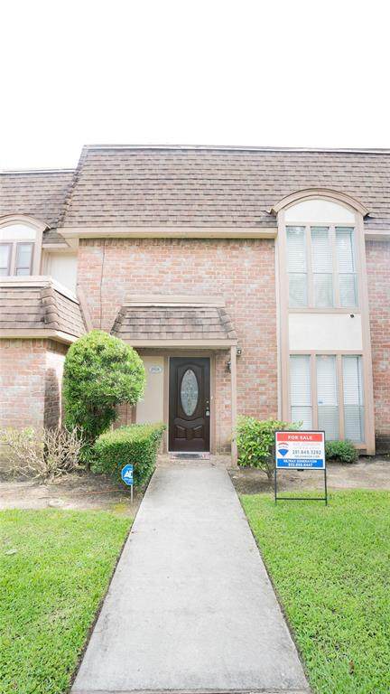 2918 Nottingham Lane - Photo 1