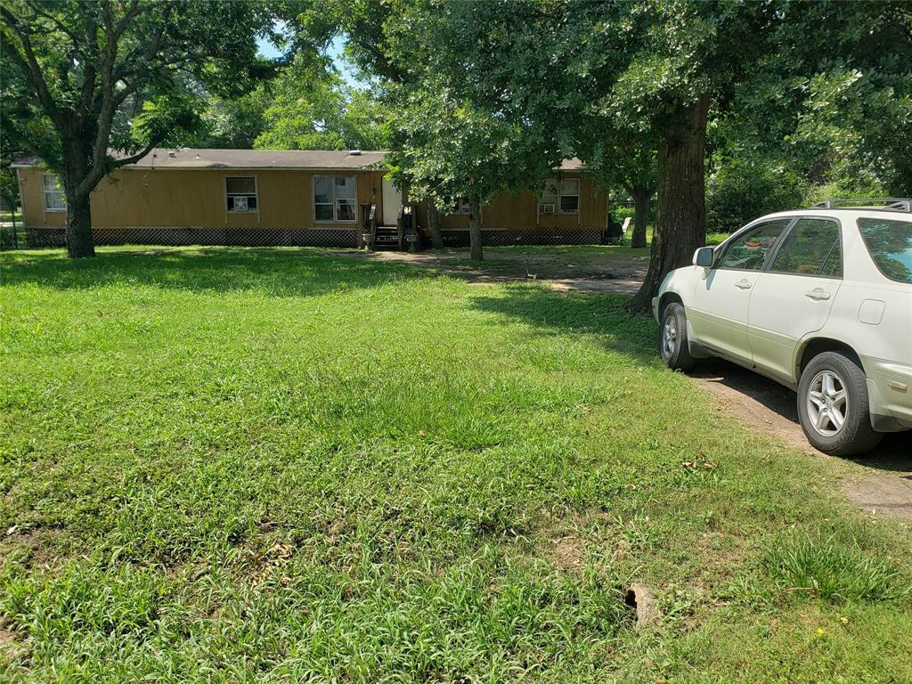 133 Magnolia Street - Photo 1