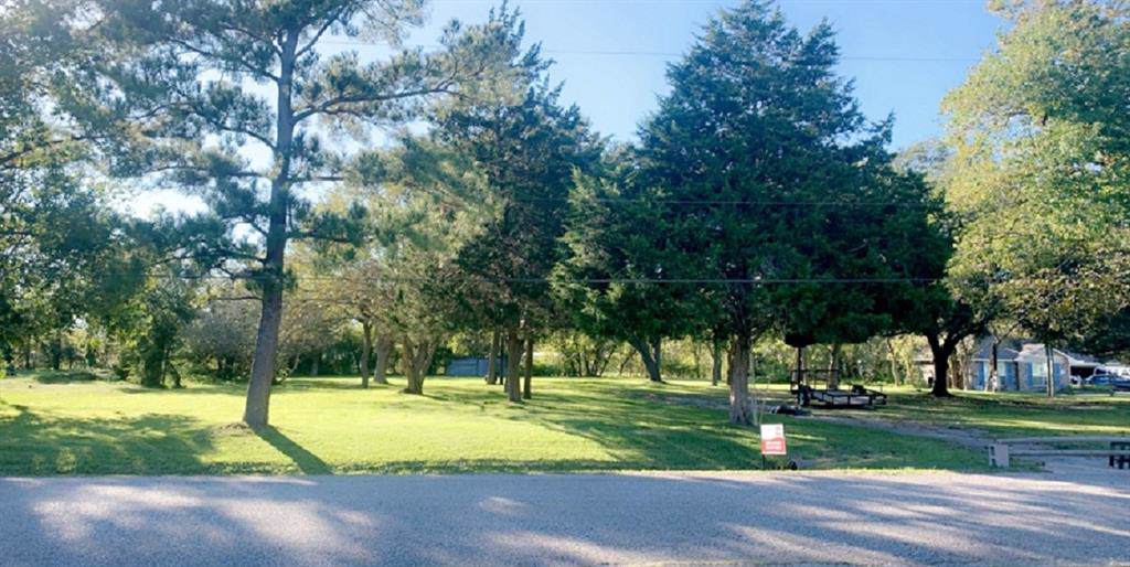 1110 Lee Road County Road 664 - Photo 1
