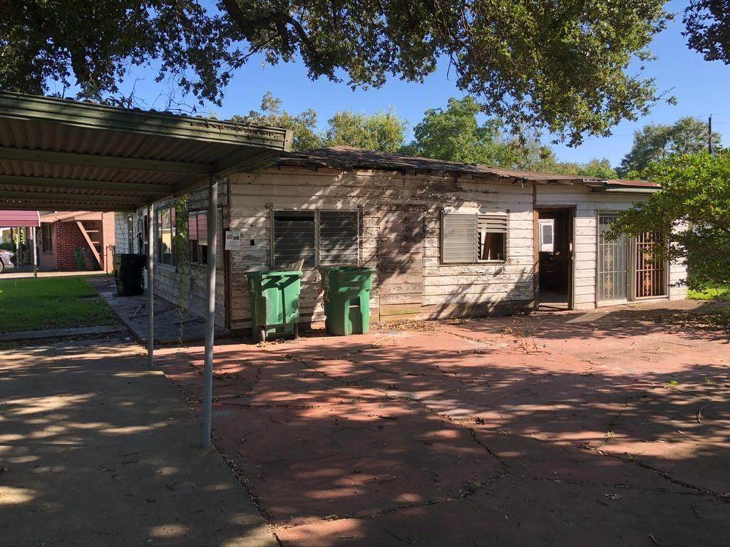 7618 Southern Street - Photo 1