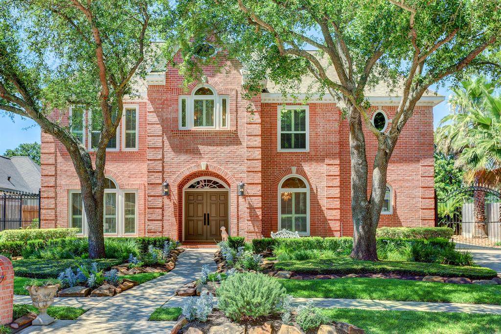 8541 Ivy Falls Court - Photo 1