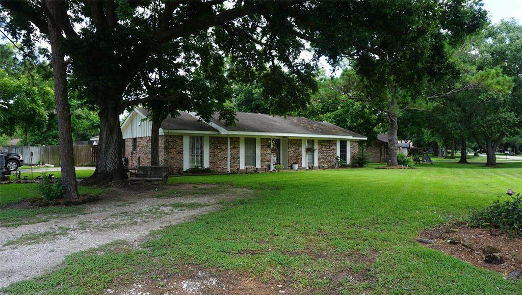 2001 Laurel Street - Photo 1