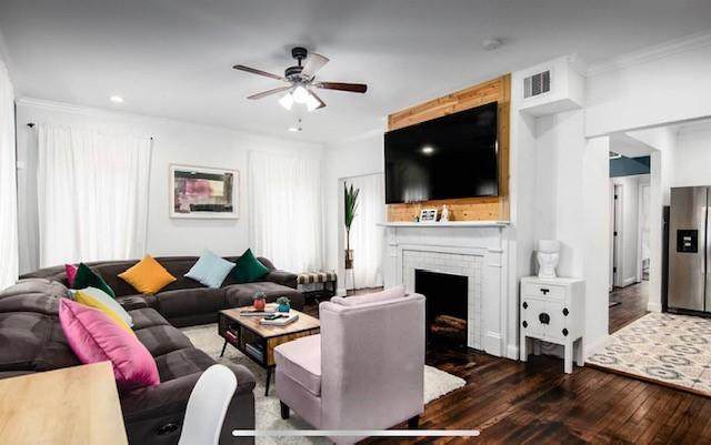 3014 Wentworth Street - Photo 1