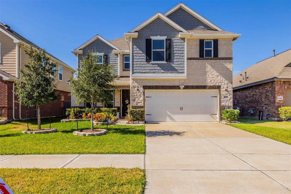 1715 Anna Creek Drive - Photo 1